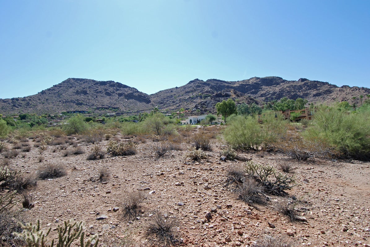 5234 E Roadrunner Road 5
