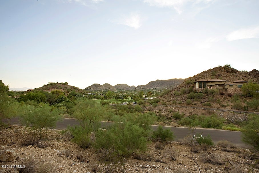 7441 N Las Brisas Lane 9
