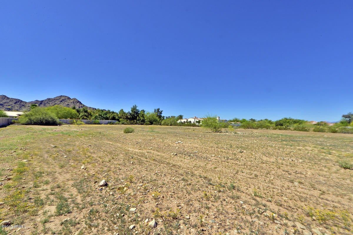 6536 E Cholla Drive - — photo 1