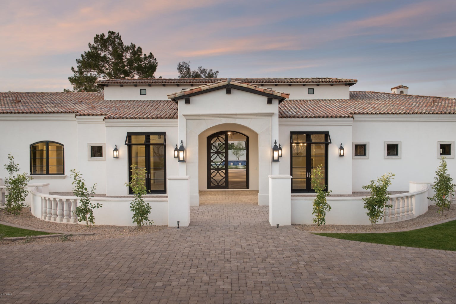 5802 E Donna Lane