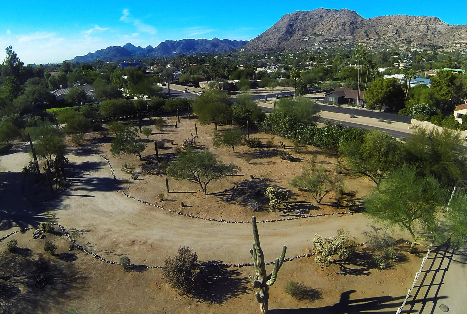 6021 E Lincoln Drive -
