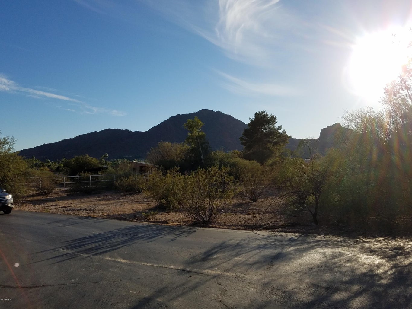 6001 E Cactus Wren Road '-'