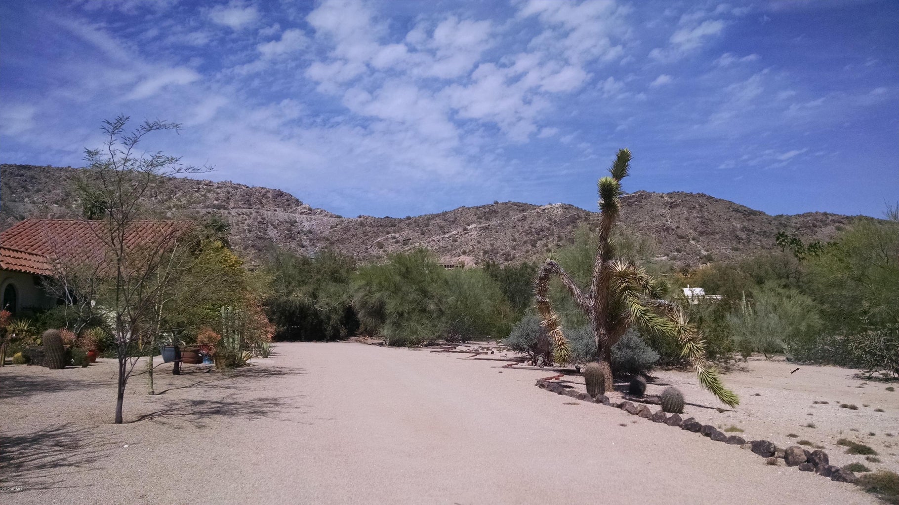 5828 E Cactus Wren Road -