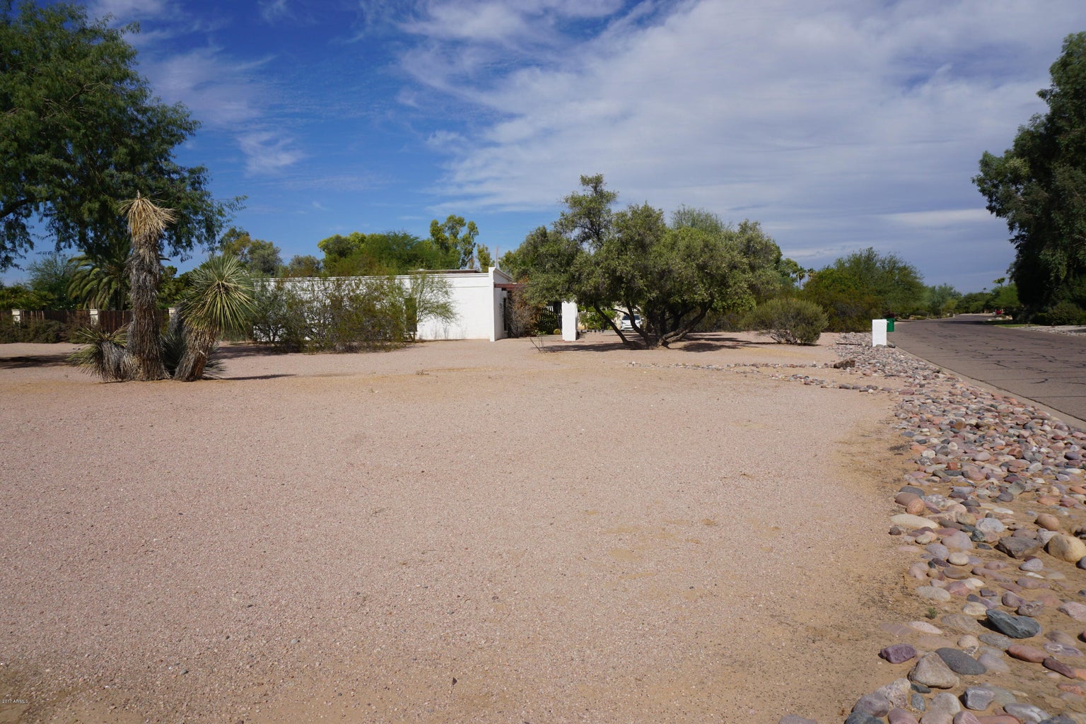 9100 N Ironwood Drive 14 — photo 1