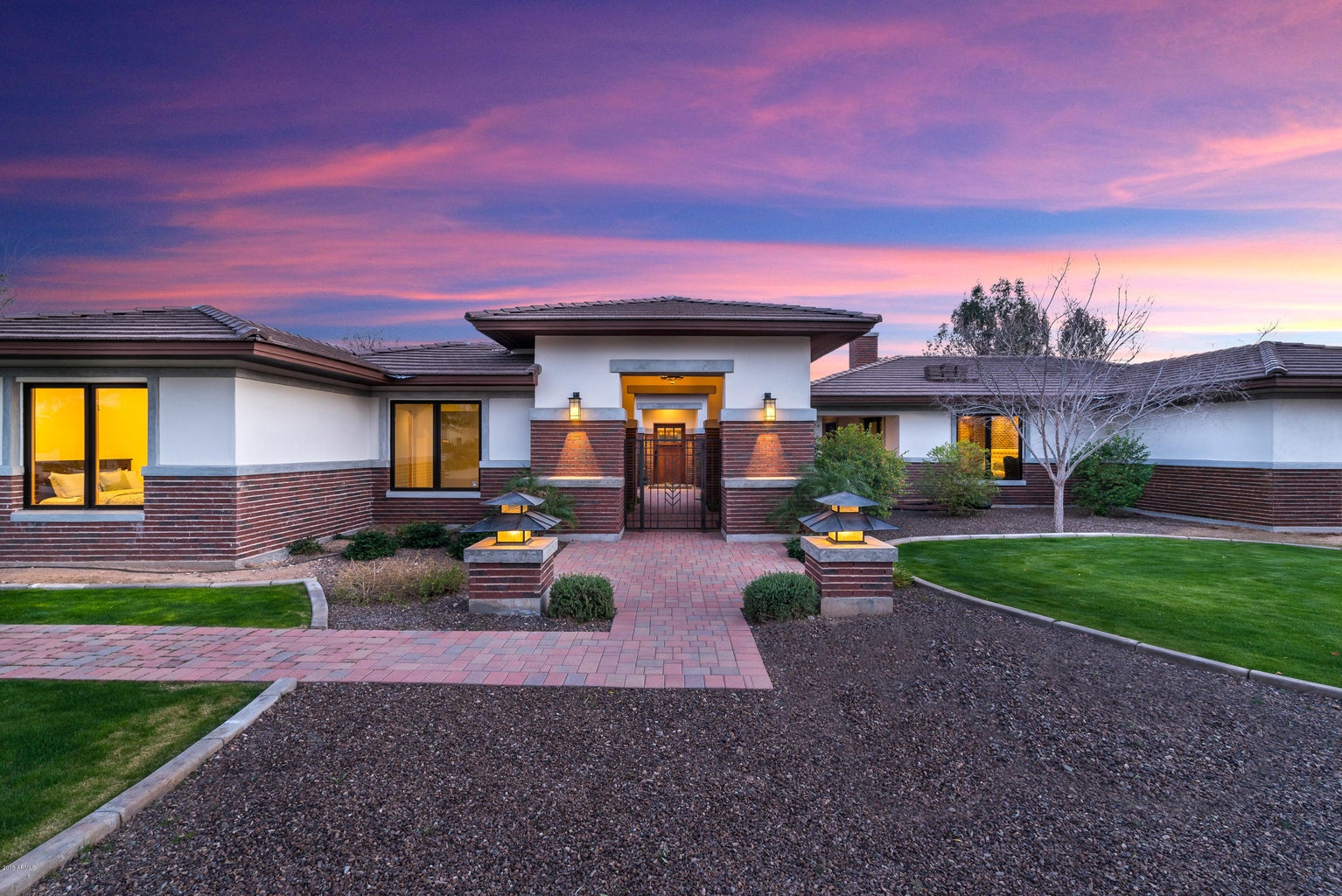 CTR Design Group & Harris Luxury Homes have been recognized in Phoenix Home & Garden, AZ Foothills and other publications