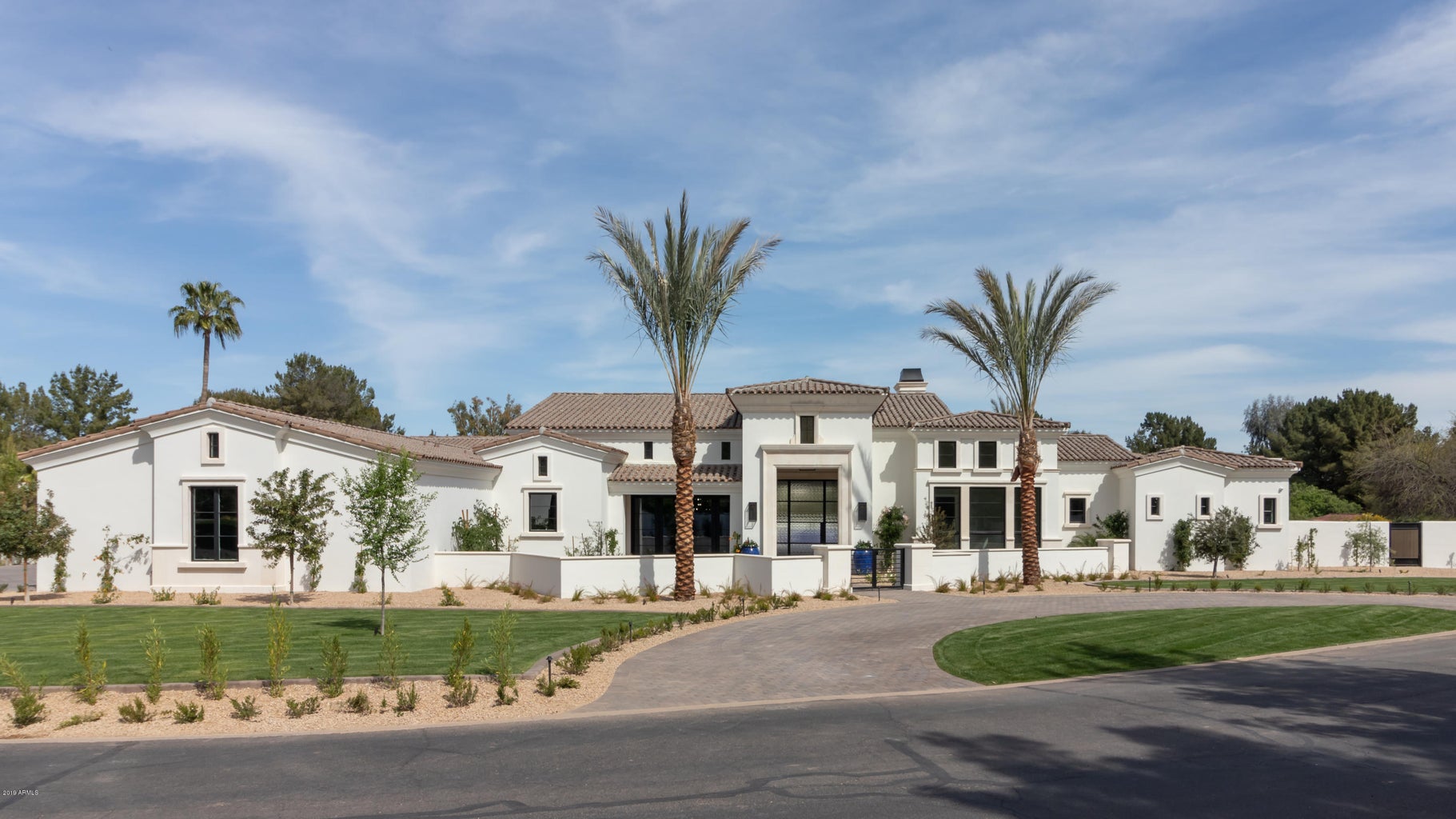 9105 N Foothills Manor Drive