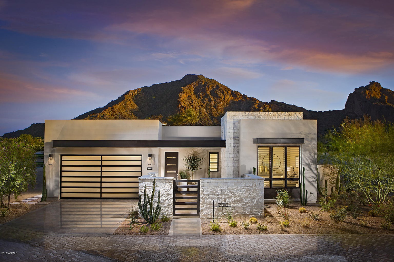 6132 N Las Brisas Drive
