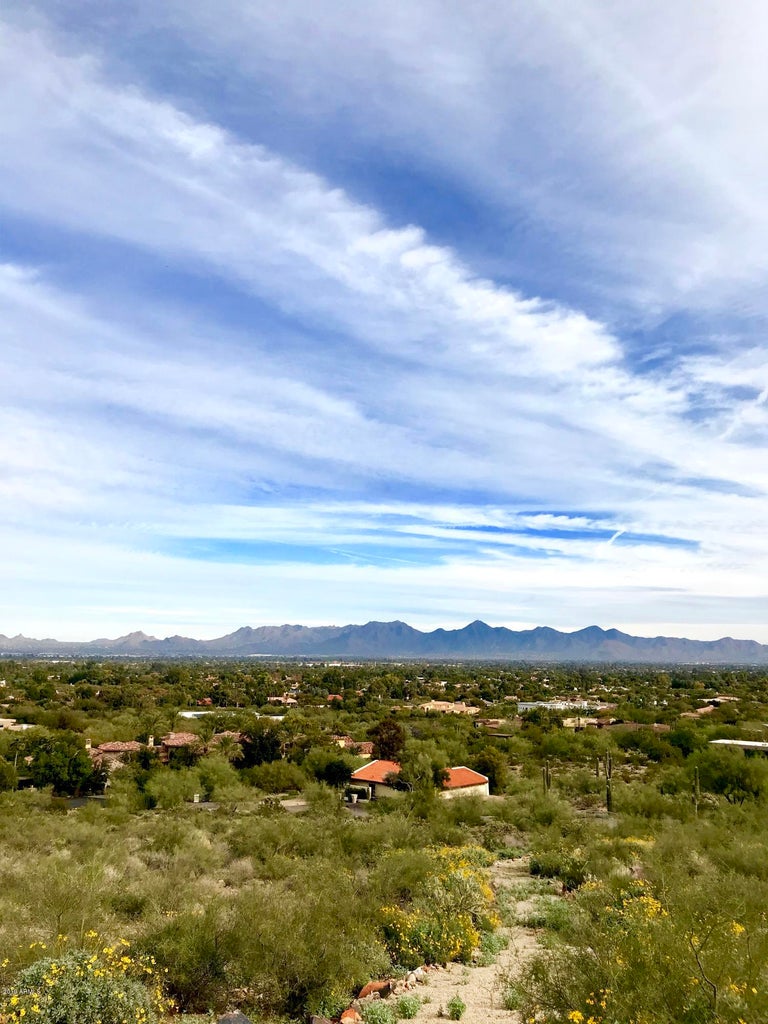 8020 N Mummy Mountain Road 16