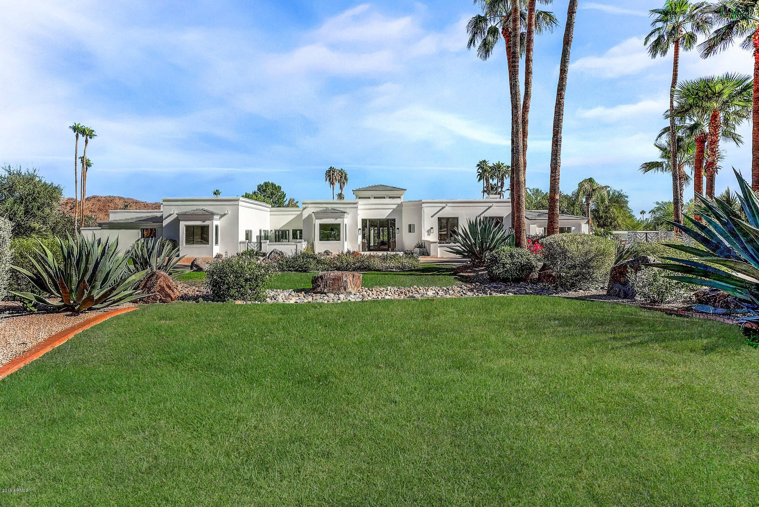 6151 N Yucca Road — photo 1
