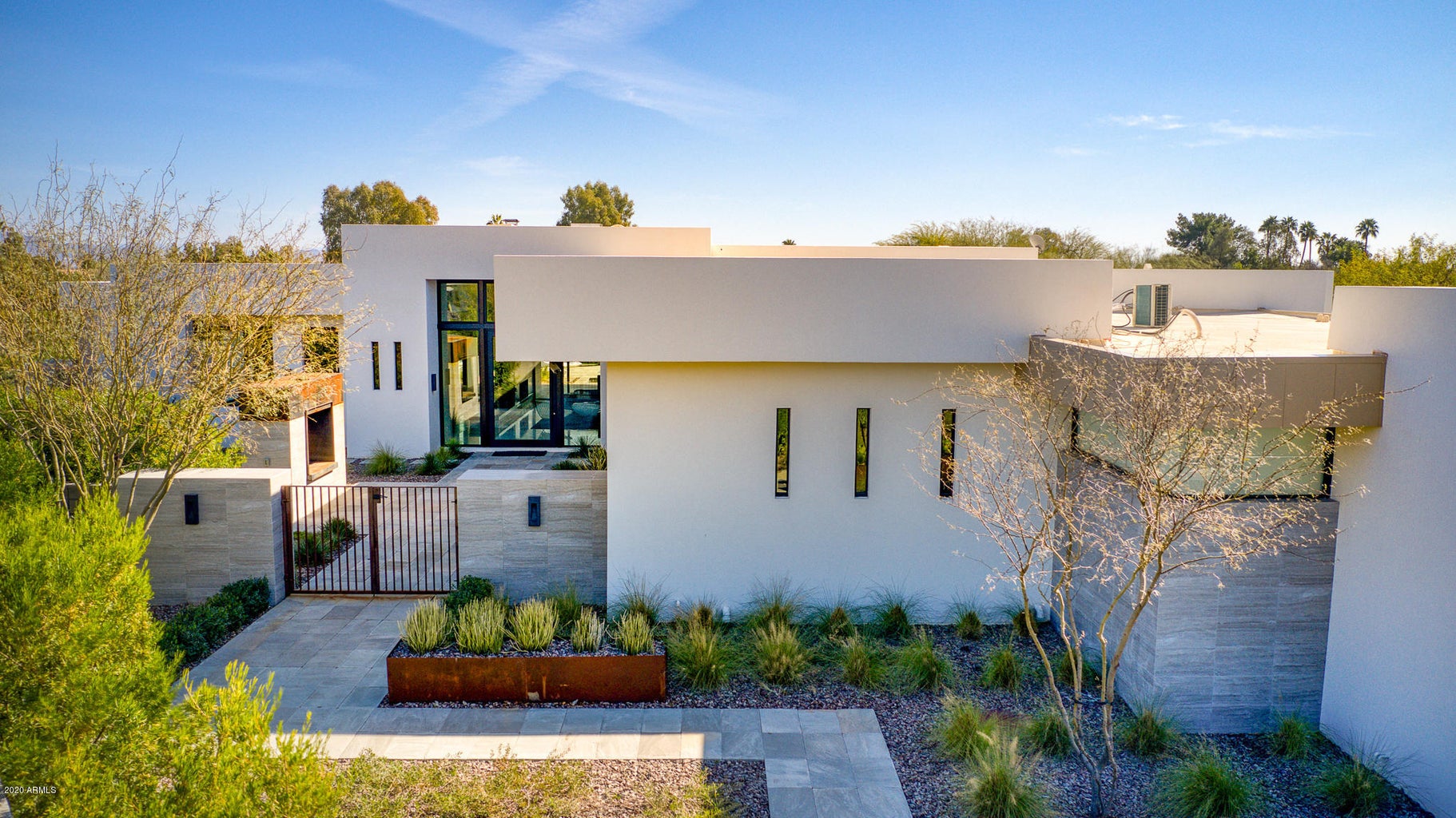 6682 E Malcomb Drive — photo 1