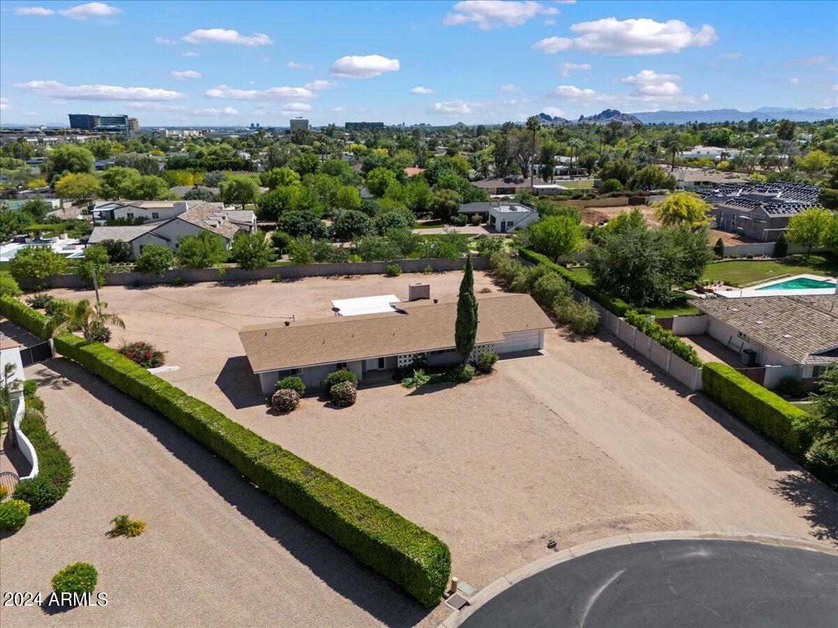 6827 E Vermont Avenue 8