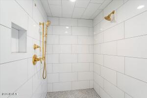Primary suite bath walk-in shower