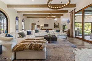 GREAT ROOM WITH 18 FT BEAMED CEILINGS