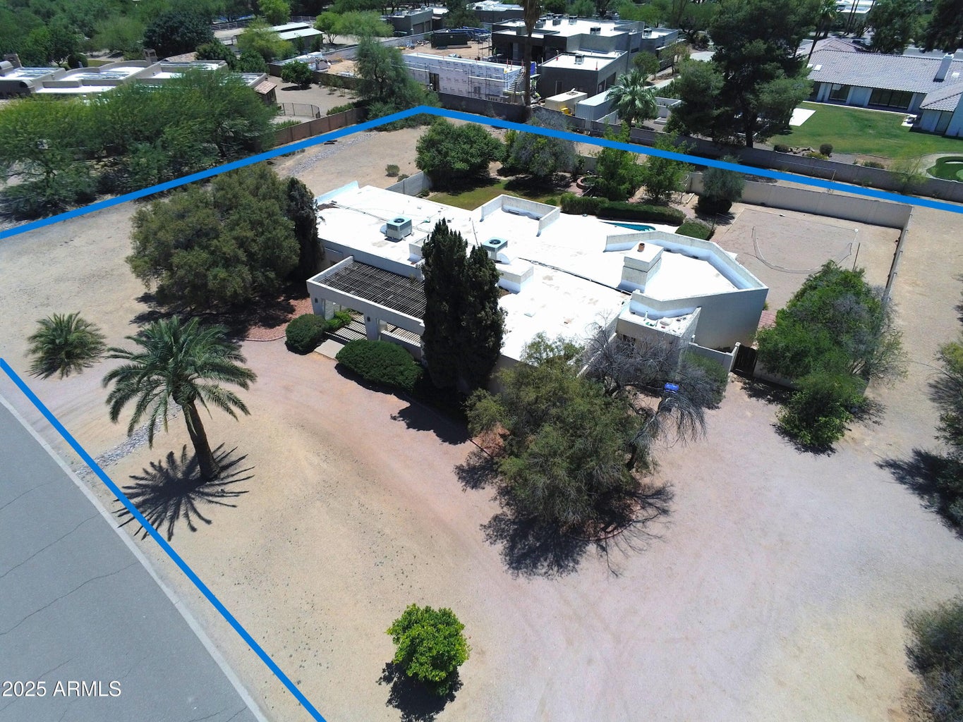 5905 E Donna Lane 5