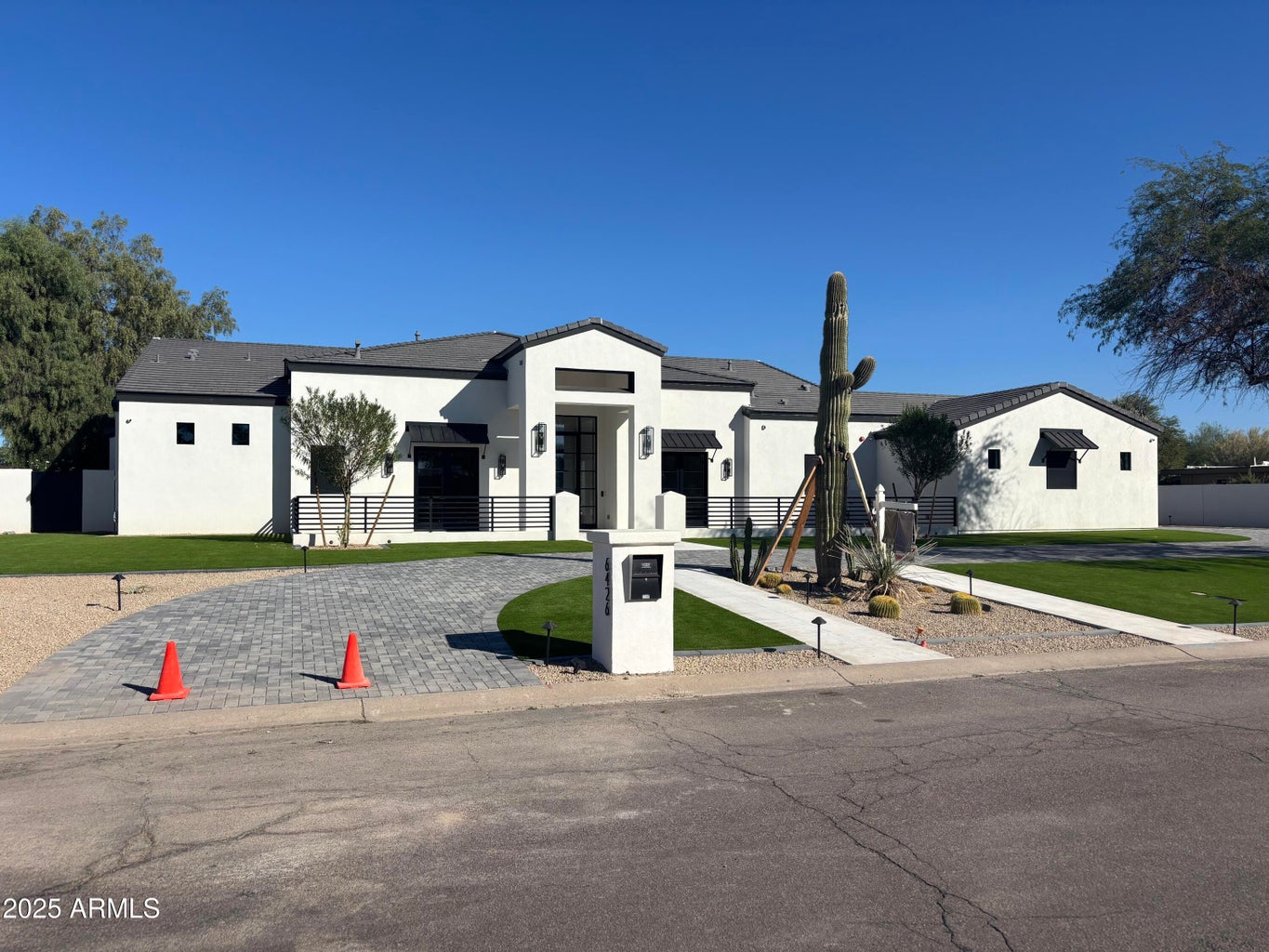 6426 E Turquoise Avenue — photo 1