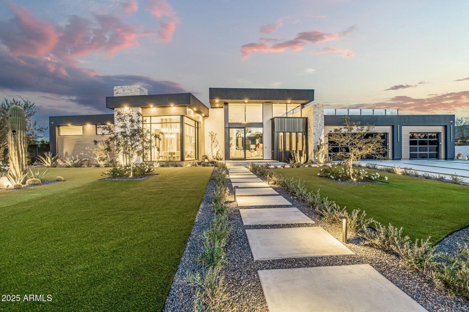 custom contemporary new build in Paradise Valley with stunning views of Praying Monk